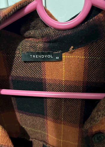 Düğmeli Kahverengi Kareli Kadın Gömlek - Görsel 2