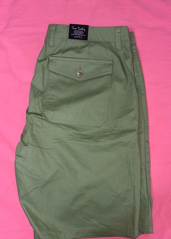 Pastel Yeşil Erkek Midi Şort - Görsel 4