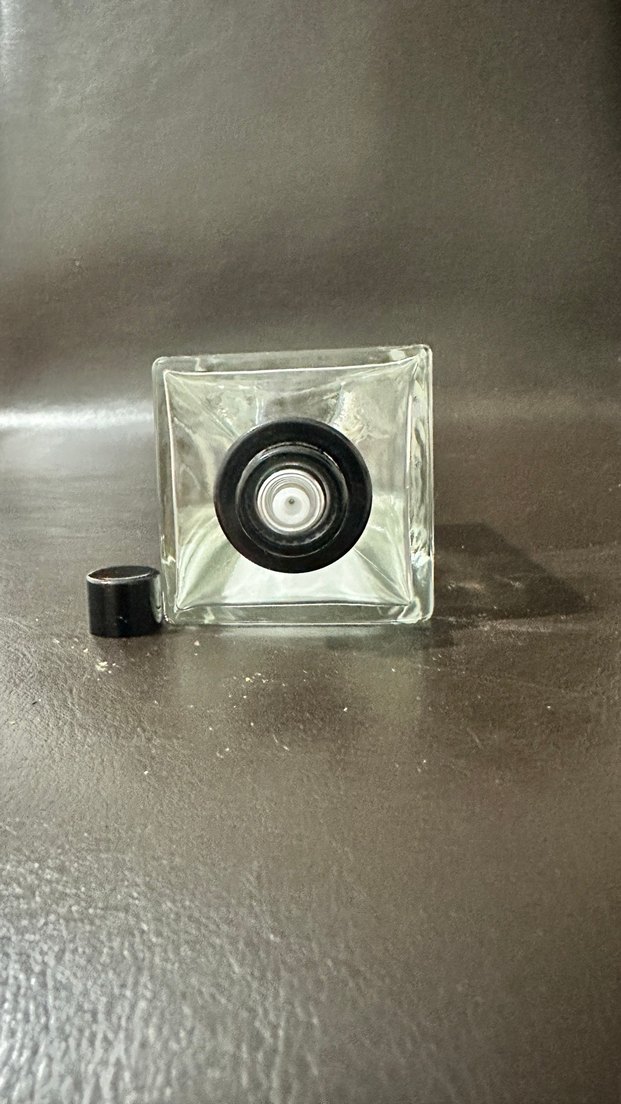 Massimo Dutti Island Accord Kadın Parfümü - Görsel 4