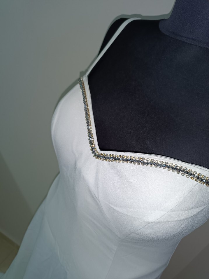 Askılı Beyaz A Kesim Abiye - Görsel 4