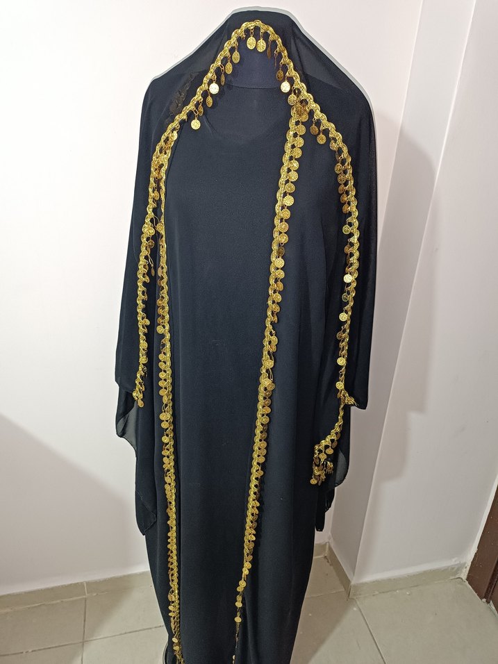 Kadın Uzun Siyah Altın İşlemeli Yöresel Elbise - Görsel 2