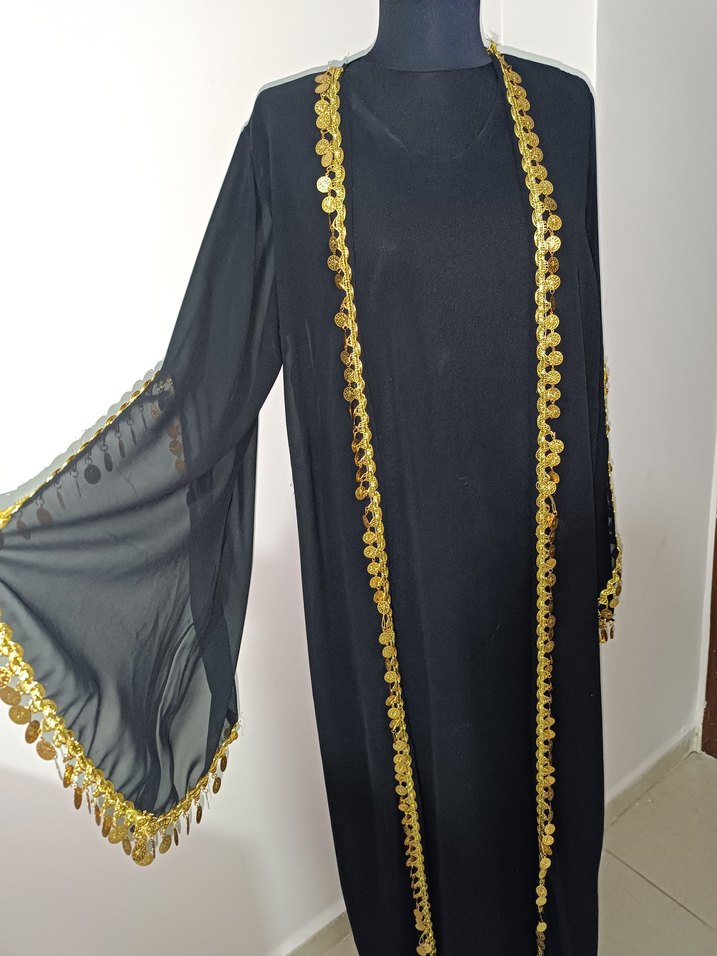 Kadın Uzun Siyah Altın İşlemeli Yöresel Elbise - Görsel 3