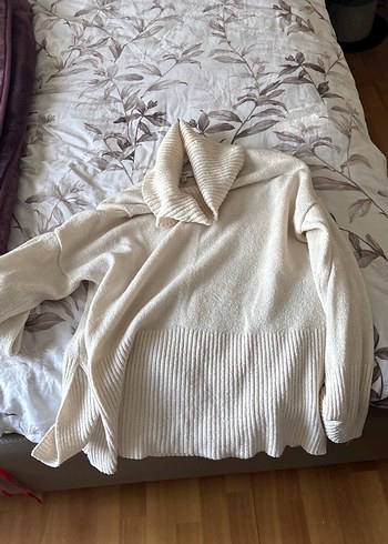 Bej Kadın Boğazlı Triko Kazak - Görsel 3