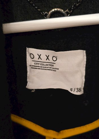 Siyah Uzun Bol Kesim Kışlık Kaban - Görsel 2