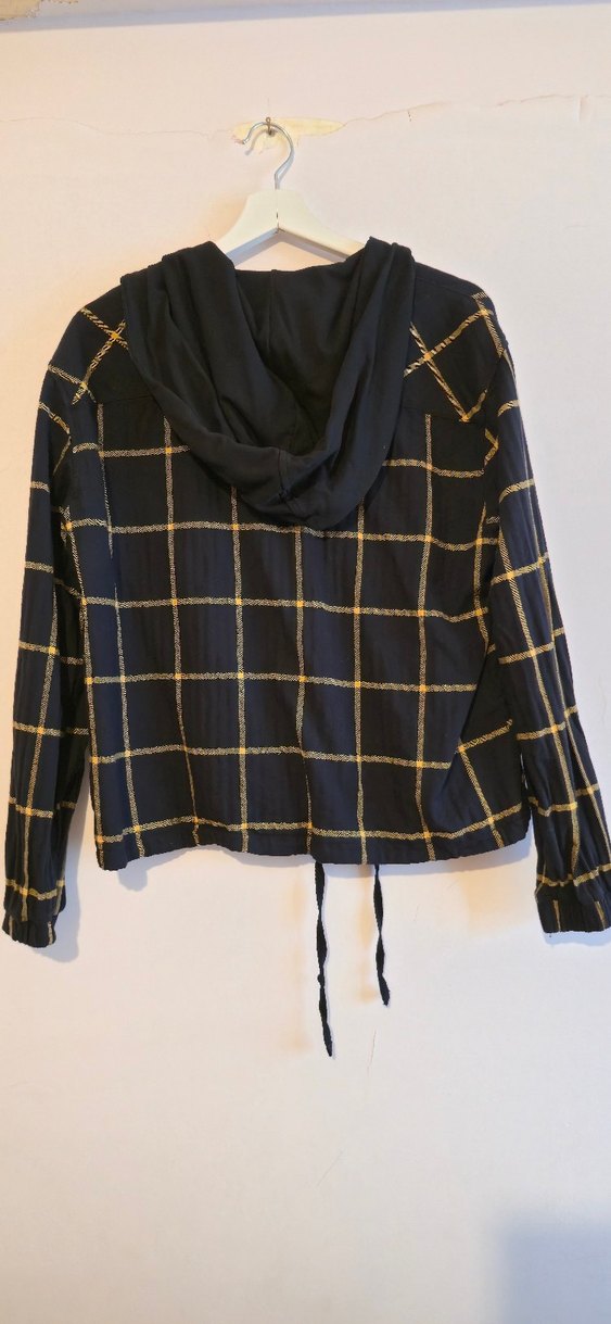 Düğmeli Kapsonlu Kadın Gömlek - Görsel 2