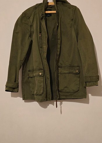 Düğmeli, Kapüşonlu Haki Kadın Ceket - Görsel 2