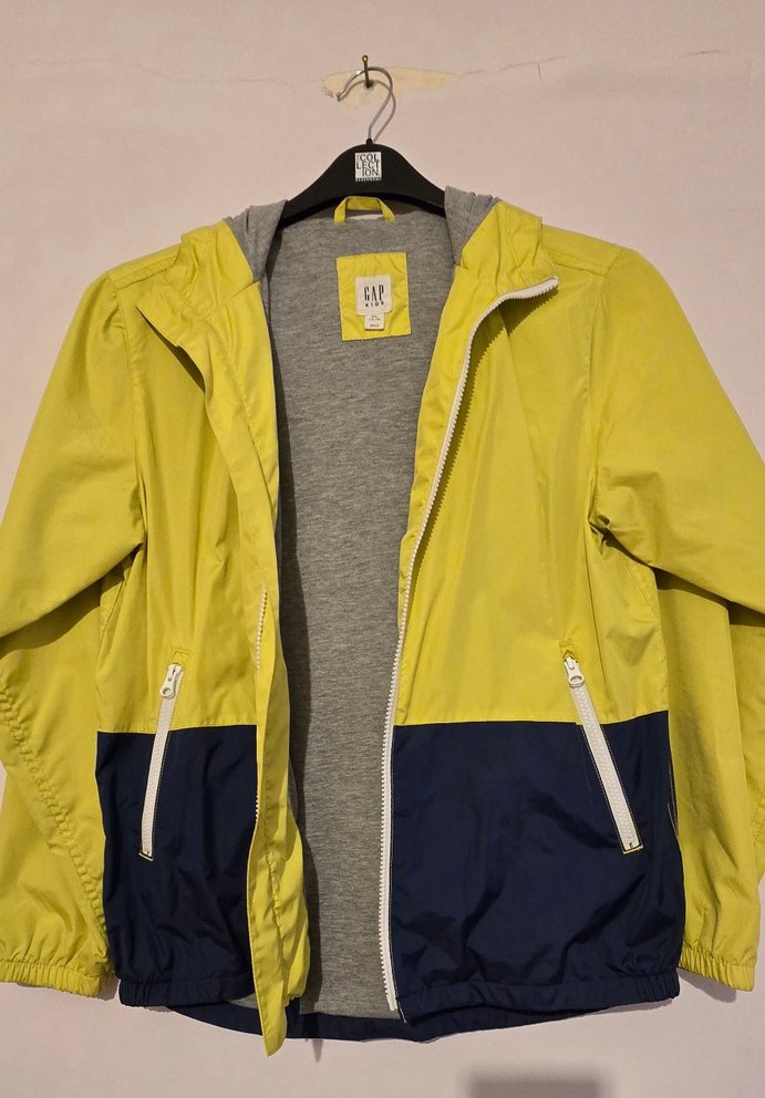 GAP Erkek Çocuk Sarı-Lacivert Fermuarlı Yağmurluk - Görsel 2