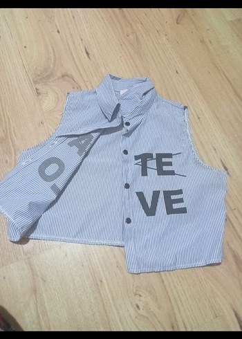 Düğmeli Gri Kolsuz crop gömlek bluz xs/s beden - Görsel 3