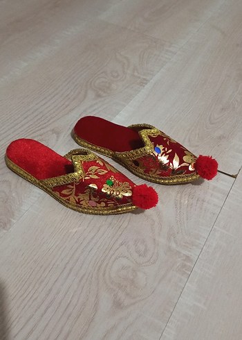 Kadın Bindallı Terliği ve Kız Çocuk Terliği - Görsel 3