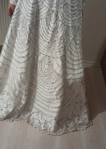 Beyaz Renkli Gri Taşlı Gelinlik - Görsel 7