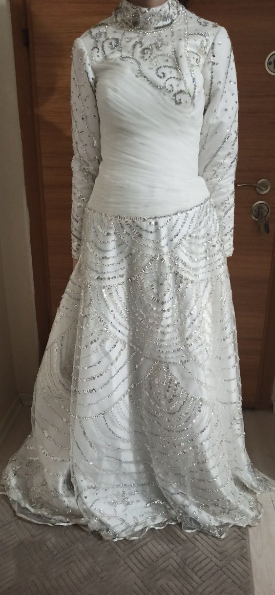 Beyaz Renkli Gri Taşlı Gelinlik - Görsel 2