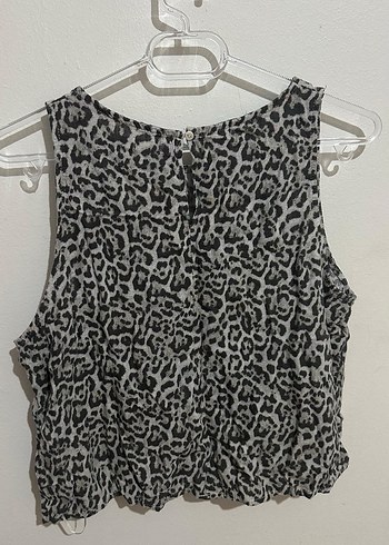 Kadın kolsuz üst - Görsel 2