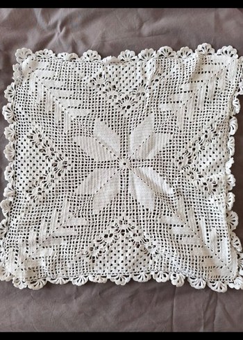 El Yapımı Dantel Kare Yastık Kılıfı - Görsel 2
