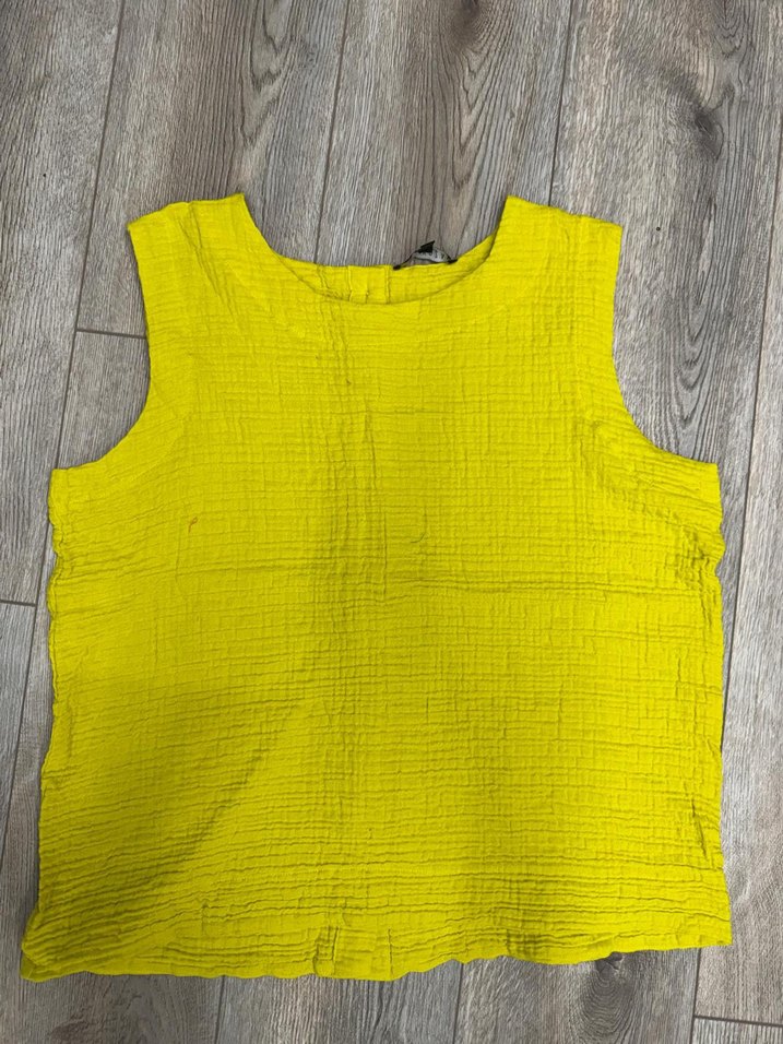 Sarı Müslin Düğmeli Kadın Bluz - Görsel 2