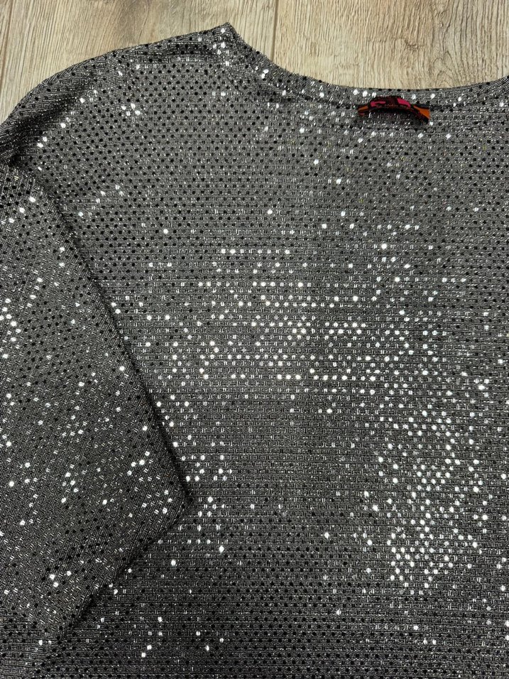 Parlak Gri Mini Yarasa Kol Bluz - Görsel 2