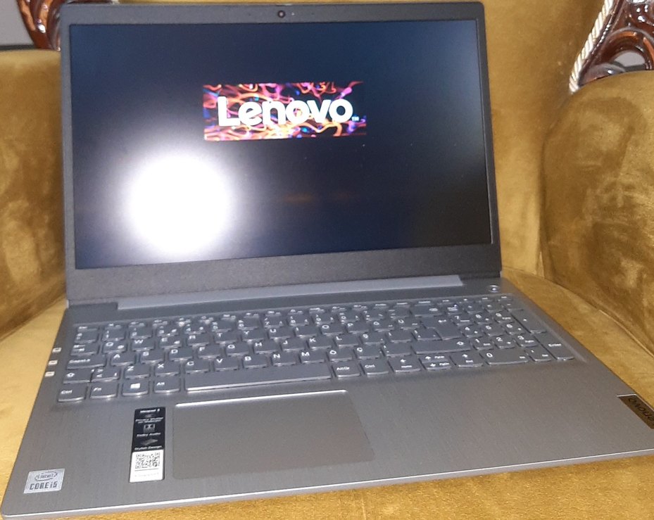 Lenovo Ideapad 3 - Görsel 2