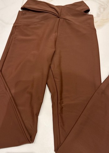 Kahverengi Kemer Detaylı Kadın Tayt - Görsel 5