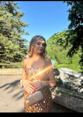 Parlak Altın Renkli Payetli Uzun Abiye Elbise - Görsel 5