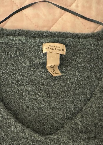 Pull&Bear V yaka Kazak - Görsel 3