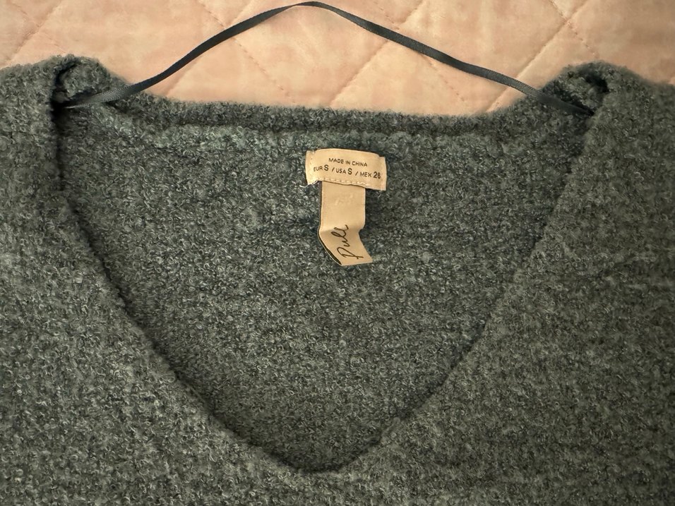 Pull&Bear V yaka Kazak - Görsel 3