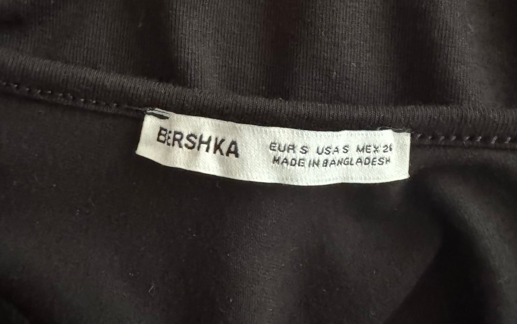Bershka Halter Yaka Sırt dekolteli elbise - Görsel 3