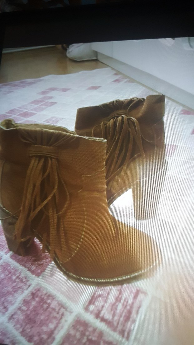 Püsküllü Kahverengi Süet Kadın Bot - Görsel 2