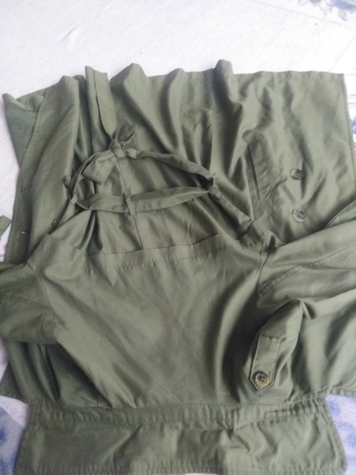 Düğmeli Yeşil Kadın Trençkot - Görsel 5