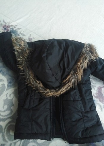 Kapüşonlu Kürklü Siyah Kız Kış Montu - Görsel 6