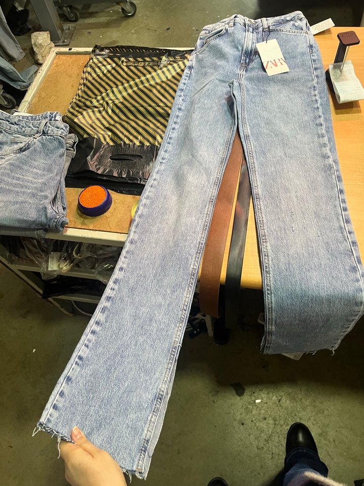 Zara Yırtmaçlı Kadın Kot Pantolon - Görsel 3