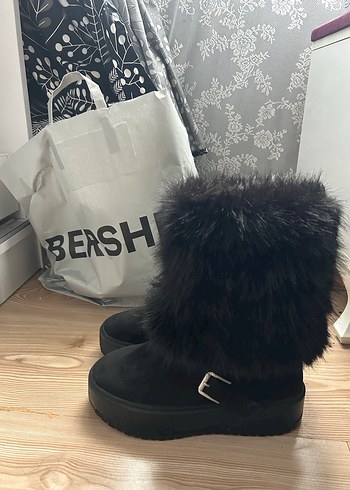 bershka 39