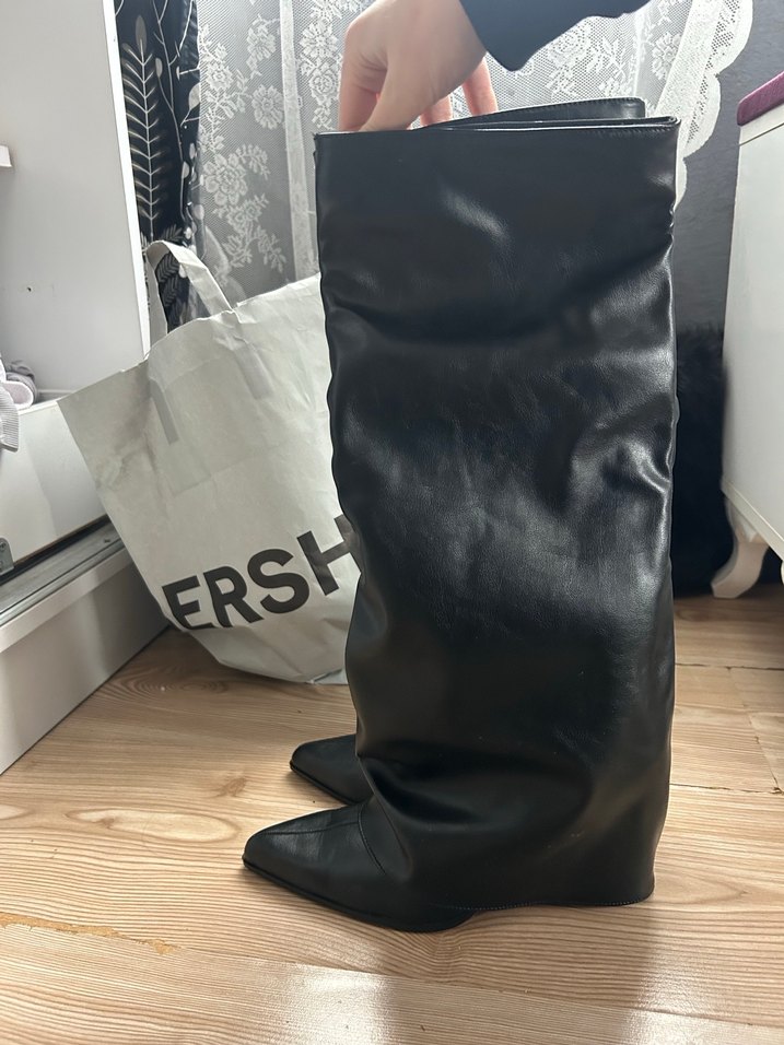 Piliseli Siyah Deri Topuklu çizme - Görsel 2