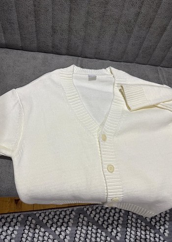 Düğmeli Beyaz Pamuklu Hırka - Görsel 2