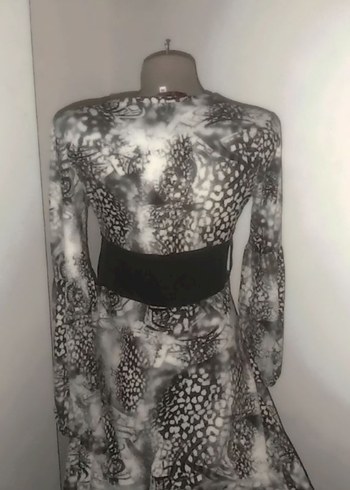 Şık fermuarlı elbise - Görsel 2