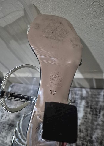 Gri Yılan Desenli Metal Topuklu Kadın Ayakkabı - Görsel 3