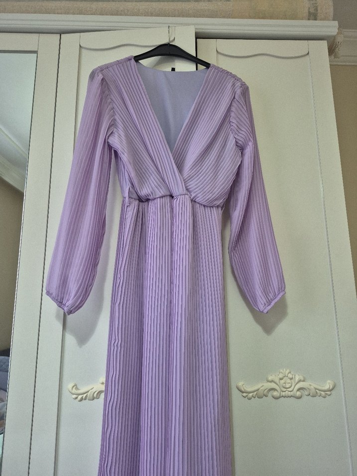 Pastel Mor Pilili Uzun Kollu V Yaka Elbise - Görsel 3