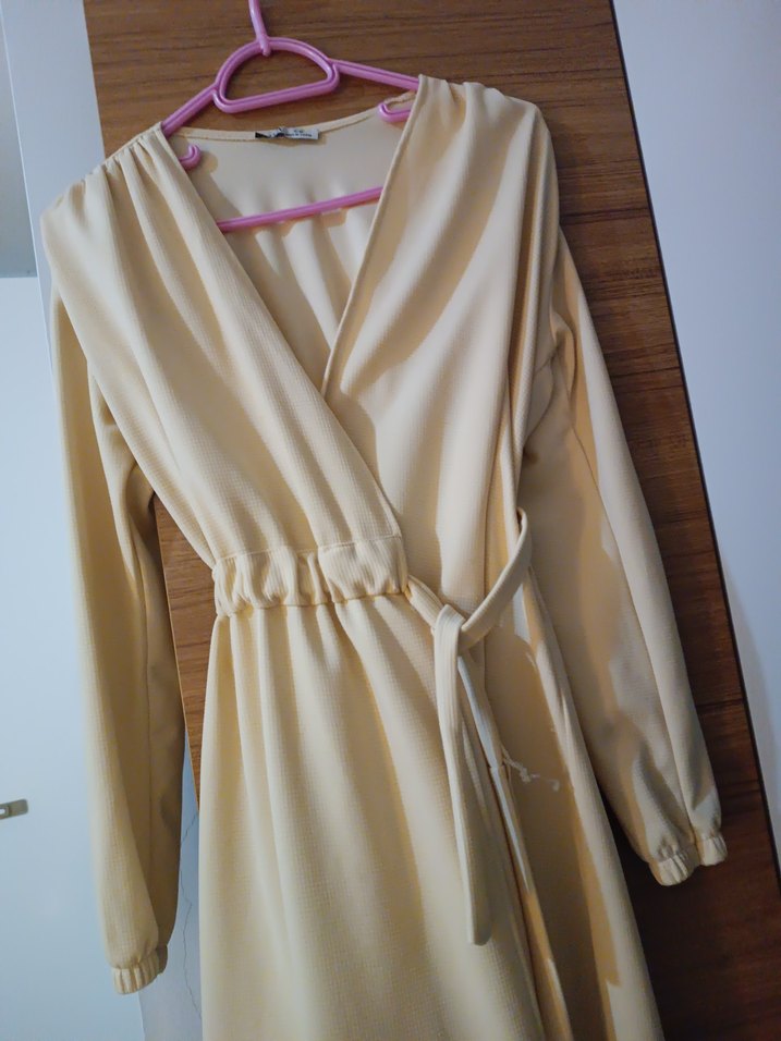 Bej Uzun Kollu V Yakalı Kadın Elbise - Görsel 3