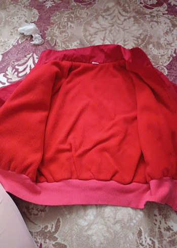 Kız Çocuk Kapüşonlu Kırmızı Düğmeli Ceket - Görsel 4