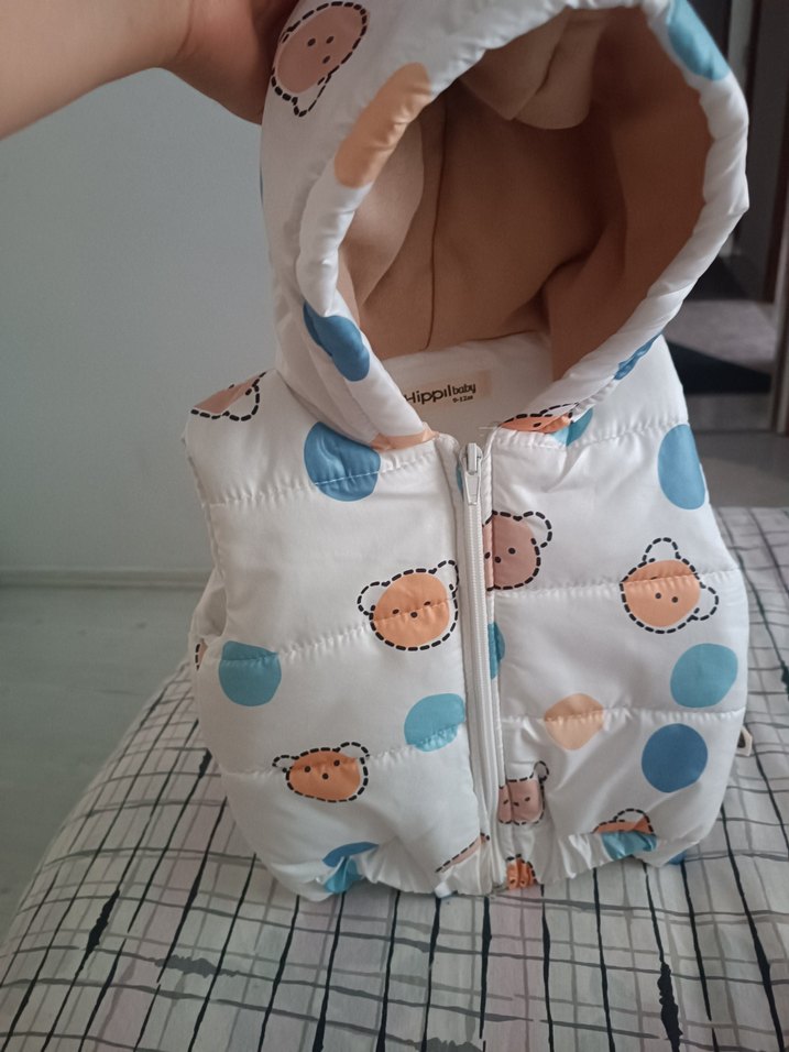 Çocuk Kapüşonlu Fermuarlı Yelek - Görsel 2