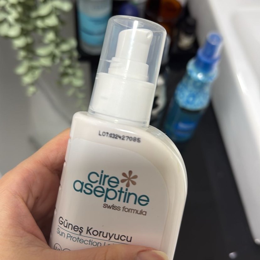 Cire Aseptine Güneş Koruyucu Losyon SPF 30 - Görsel 3