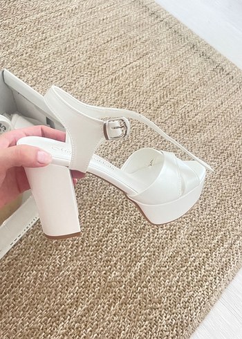 Beyaz Platform Topuklu Kadın Abiye Ayakkabı - Görsel 4