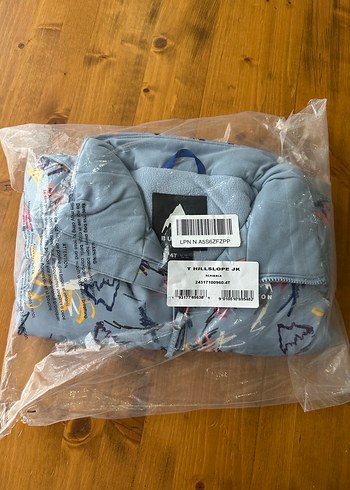 Kız Çocuk Mavi Kapüşonlu Fermuarlı Mont - Görsel 3