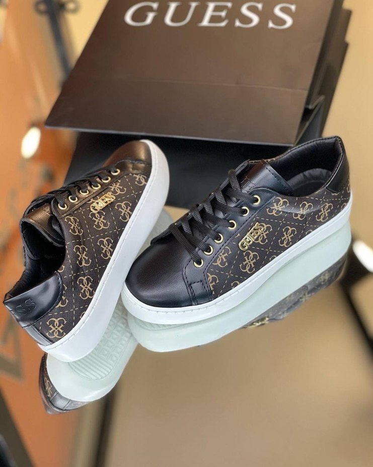 GUESS Beyaz Platform Kadın Sneakers - Görsel 3
