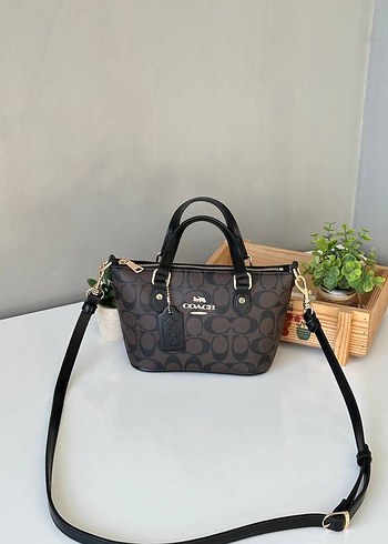 Coach Siyah Desenli Deri Çanta - Görsel 5