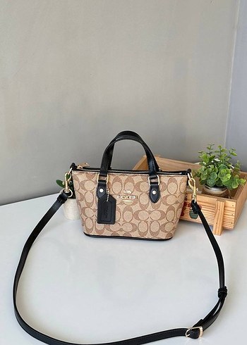 Coach Siyah Desenli Deri Çanta - Görsel 2