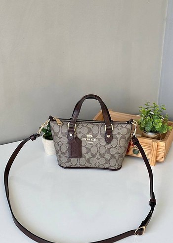 Coach Siyah Desenli Deri Çanta - Görsel 3