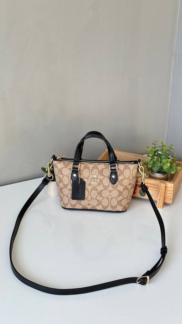Coach Siyah Desenli Deri Çanta - Görsel 2