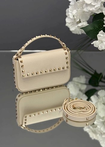 Sivri Zımbalı Siyah Deri Kadın Çanta - Görsel 2