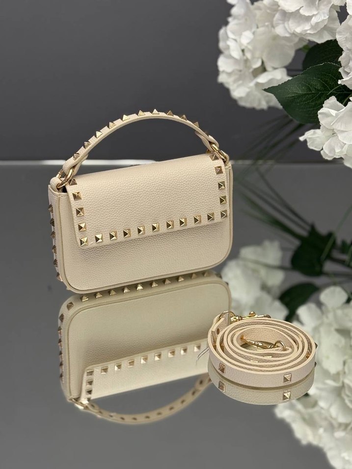 Sivri Zımbalı Siyah Deri Kadın Çanta - Görsel 2