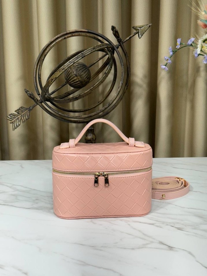 Siyah Kareli Deri Kadın Çantası - Görsel 3