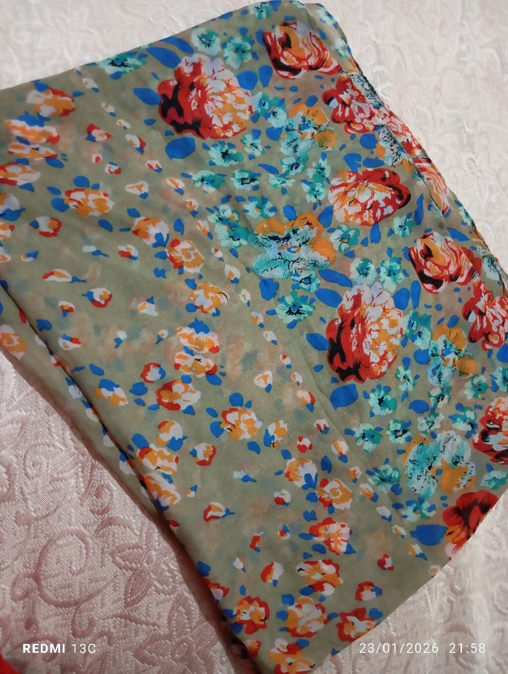 Çiçek Desenli sal - Görsel 2